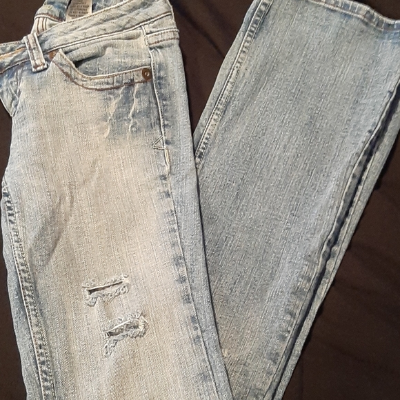 ZCO Distressed Jeans - Picture 4 of 5